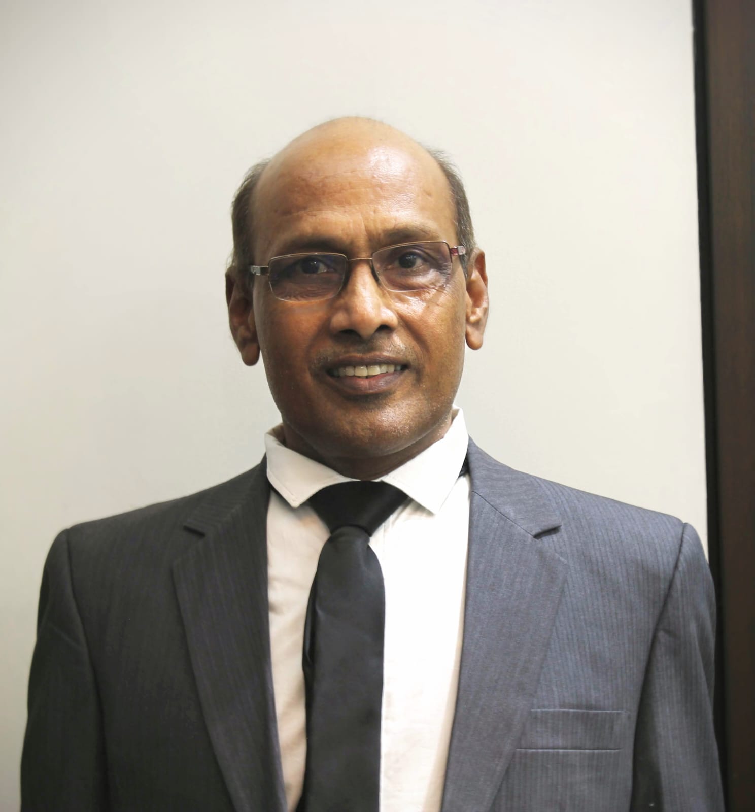 CA Suresh Aggarwal Straight Shot Gurgaon